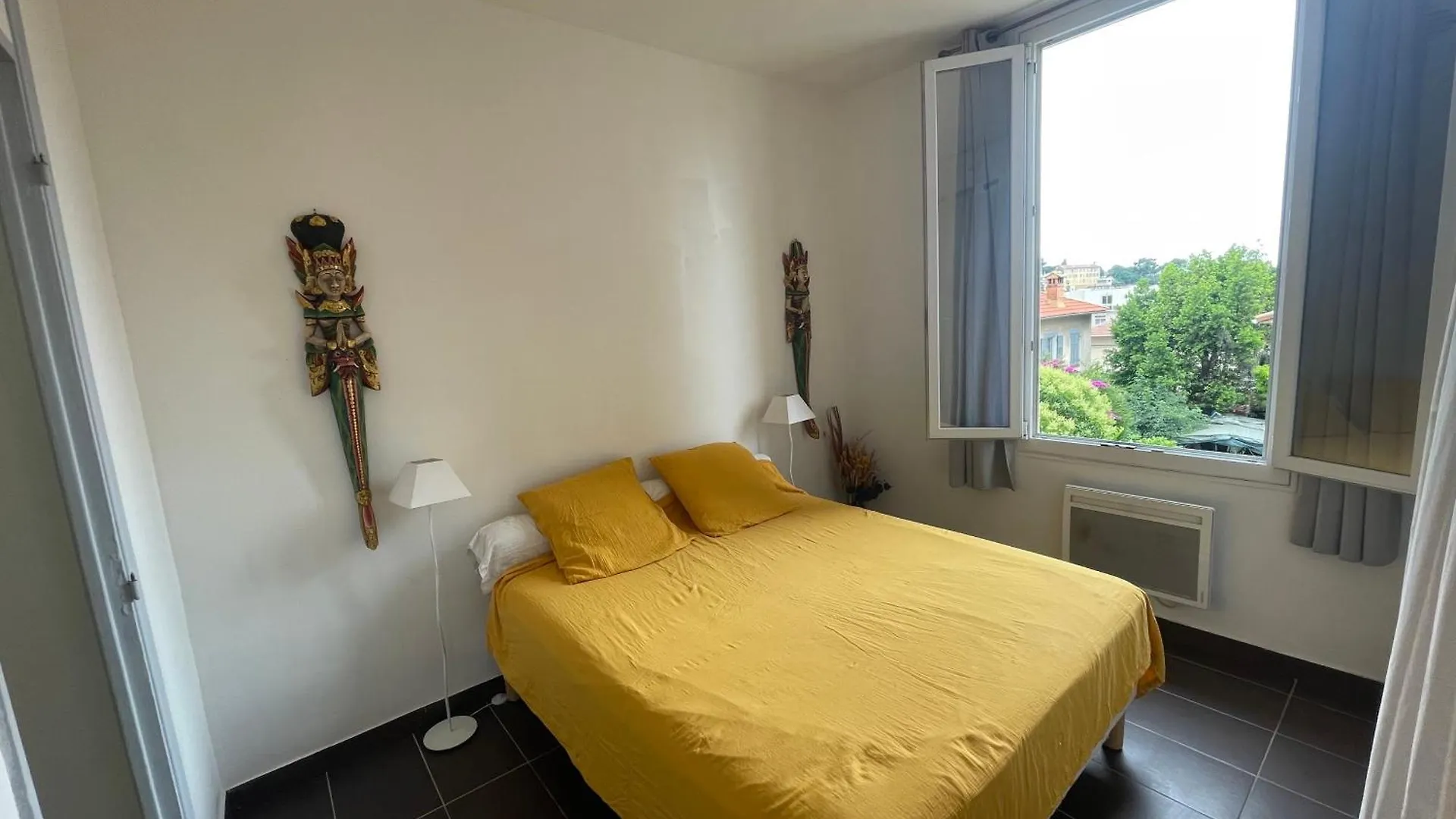 Charmant Appartement Dans Une Maison Nicoise Nice 0*,  France